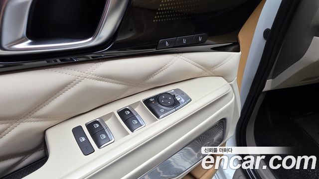 Kia Canival 2024 — photo 38