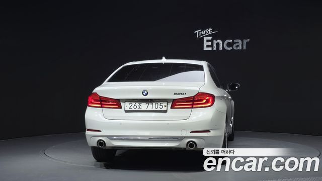 BMW 5-Series 2019 — photo 4