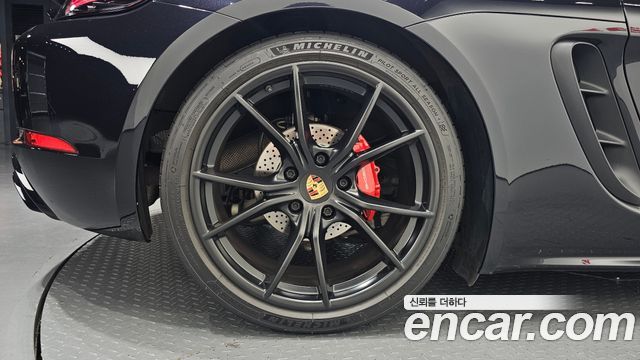 Porsche 718 2020 — photo 5