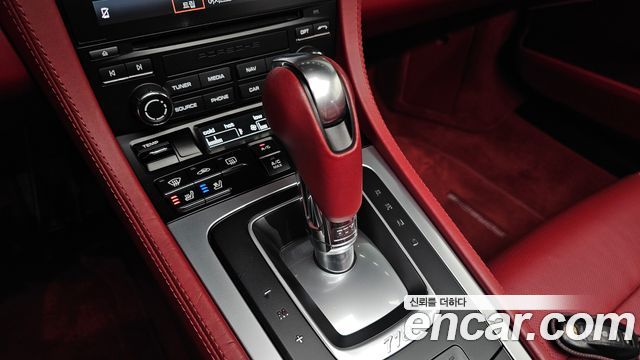 Porsche 718 2020 — photo 9