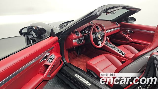 Porsche 718 2020 — photo 10