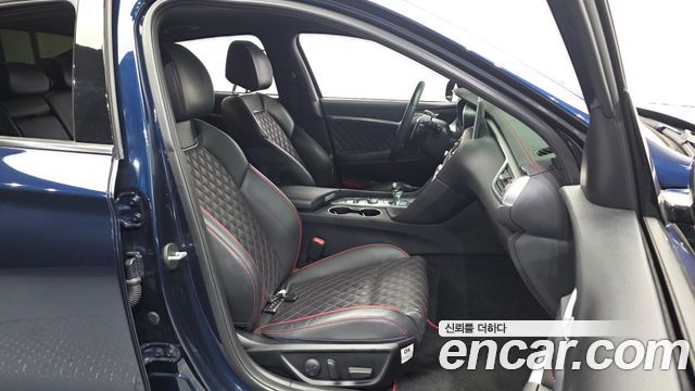 Genesis G70 2019 — photo 16