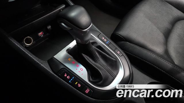 Kia K3 2022 — photo 12