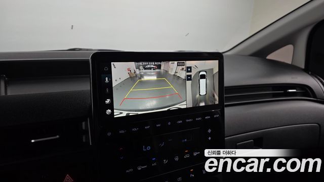 Hyundai Staria 2022 — photo 14