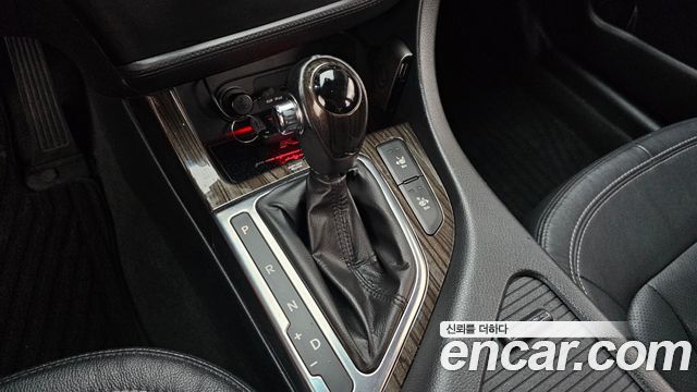 Kia K5 2012 — photo 9