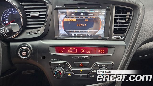 Kia K5 2012 — photo 14