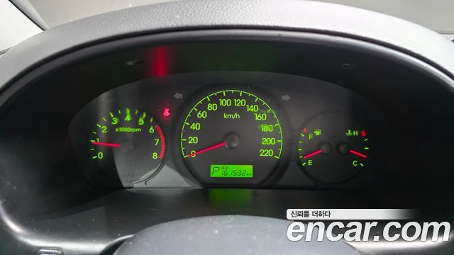 Hyundai Starex 2013 — photo 8