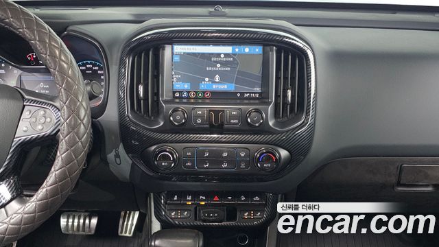 Chevrolet Korea Colorado 2021 — photo 14