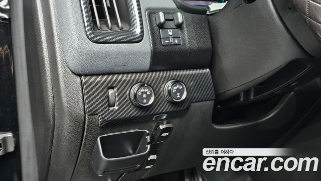 Chevrolet Korea Colorado 2021 — photo 18