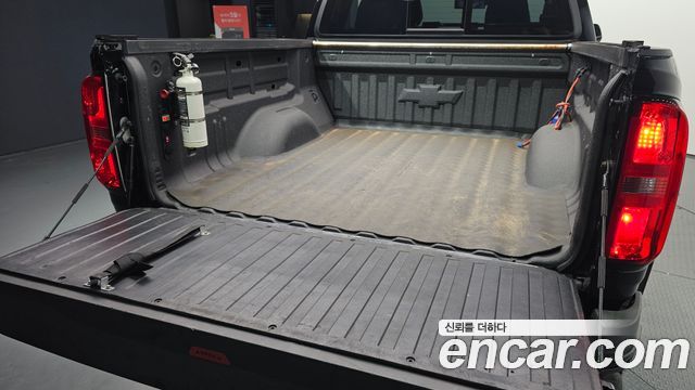 Chevrolet Korea Colorado 2021 — photo 20