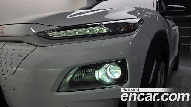 Hyundai Kona 2020 — photo 8