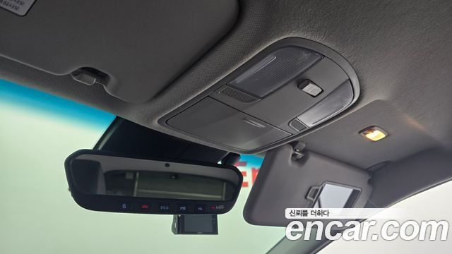 Hyundai Kona 2020 — photo 31