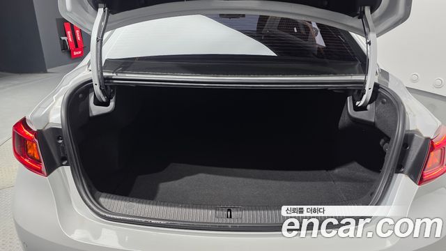 Renault Korea SM6 2019 — photo 20