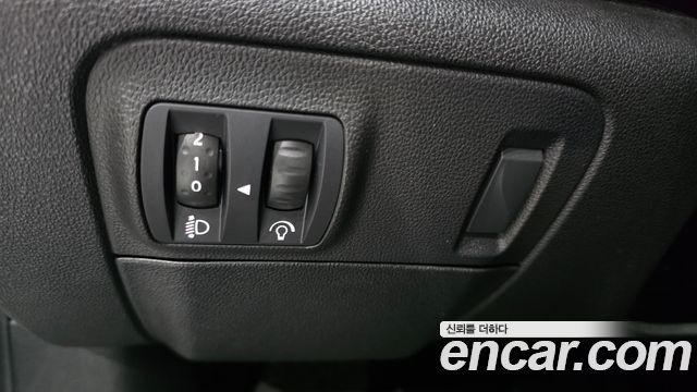 Renault Korea SM6 2019 — photo 23