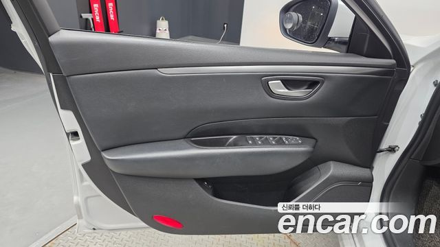 Renault Korea SM6 2019 — photo 14