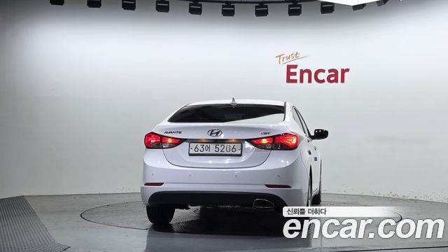 Hyundai AVANTE 2015 — photo 4