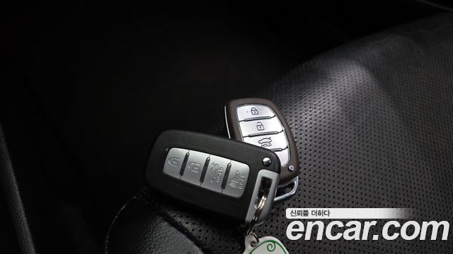 Hyundai AVANTE 2015 — photo 25