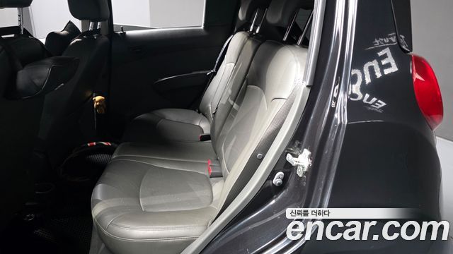 Chevrolet Korea Spark 2014 — photo 16