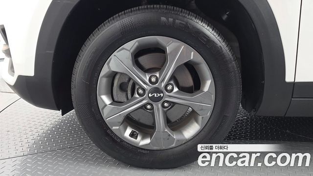 Kia Seltos 2022 — photo 7