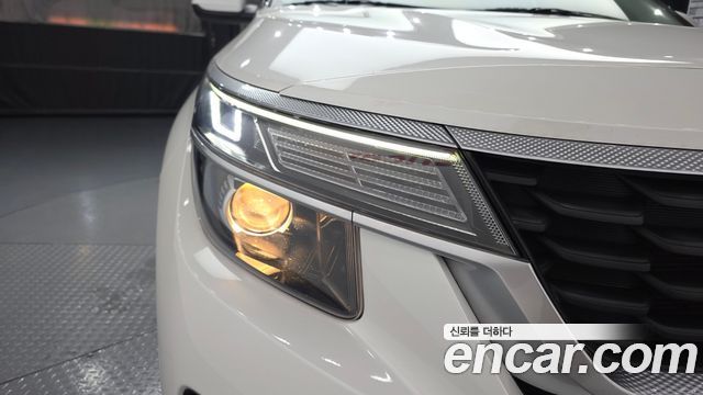 Kia Seltos 2022 — photo 8