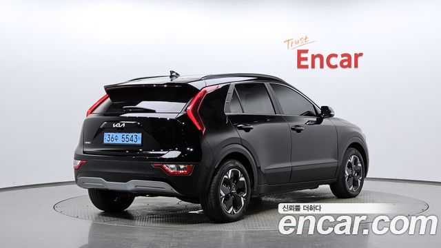 Kia Niro 2024 — photo 2