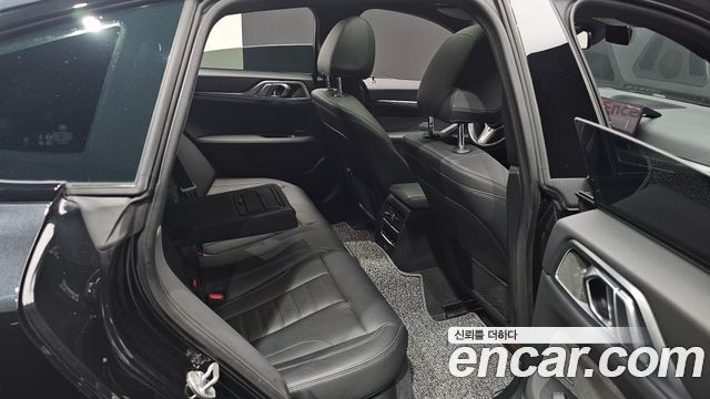 BMW i4 2024 — photo 16