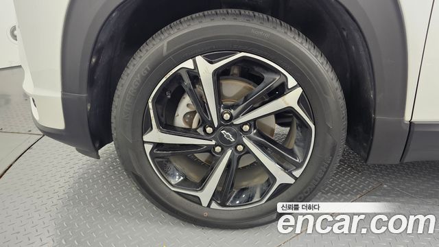 Chevrolet Korea Trailblazer 2022 — photo 5