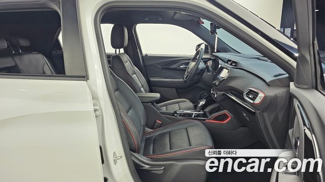 Chevrolet Korea Trailblazer 2022 — photo 11
