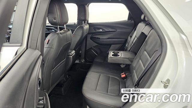 Chevrolet Korea Trailblazer 2022 — photo 12
