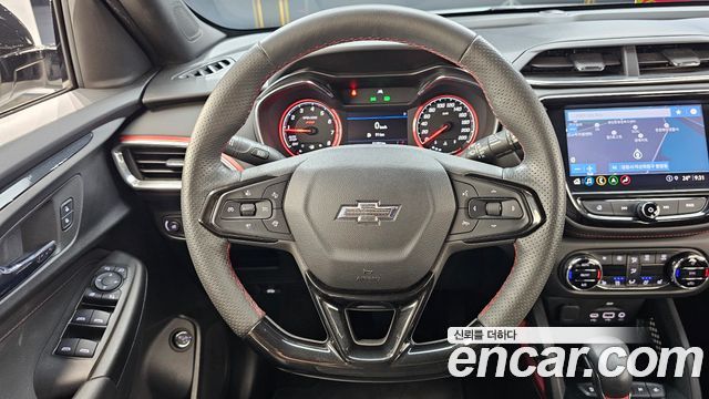 Chevrolet Korea Trailblazer 2022 — photo 13