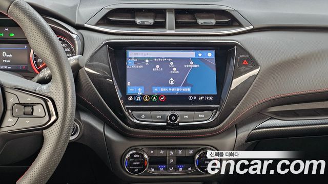Chevrolet Korea Trailblazer 2022 — photo 14