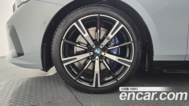 BMW 5-Series 2024 — photo 5