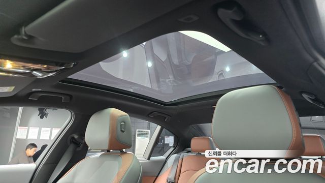 BMW 5-Series 2024 — photo 21