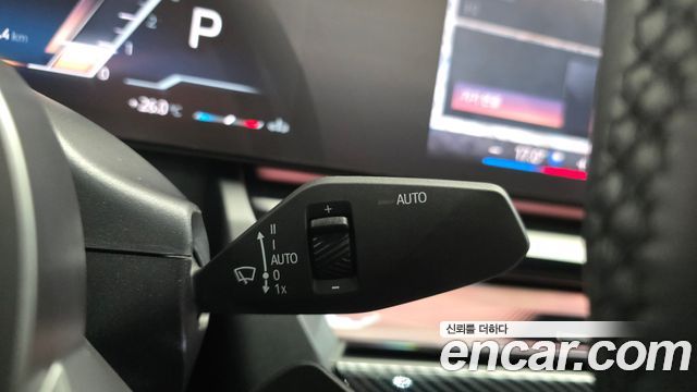 BMW 5-Series 2024 — photo 26