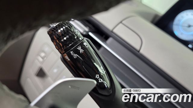 Hyundai Staria 2023 — photo 29