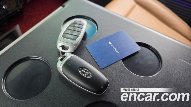 Hyundai Staria 2023 — photo 30