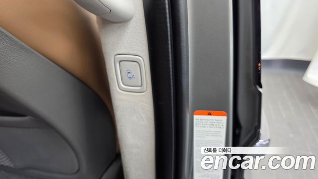 Hyundai Staria 2023 — photo 32