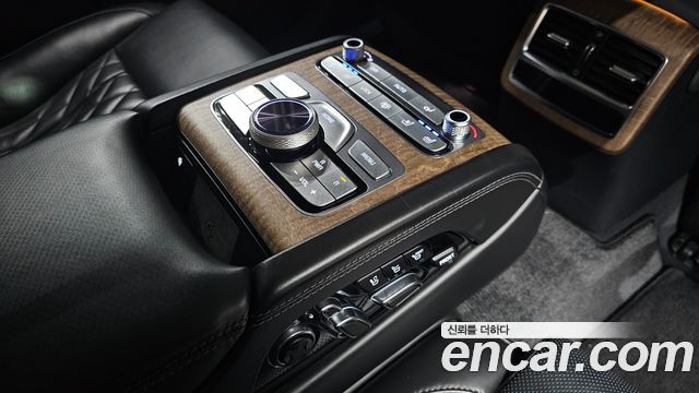 Kia K9 2023 — photo 22