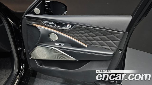 Kia K9 2023 — photo 14