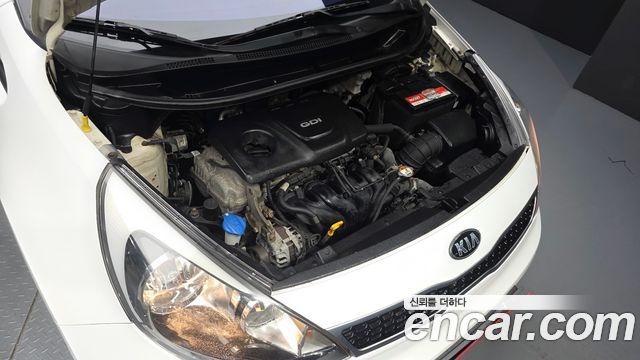 Kia pride 2015 — photo 6