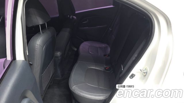 Kia pride 2015 — photo 18