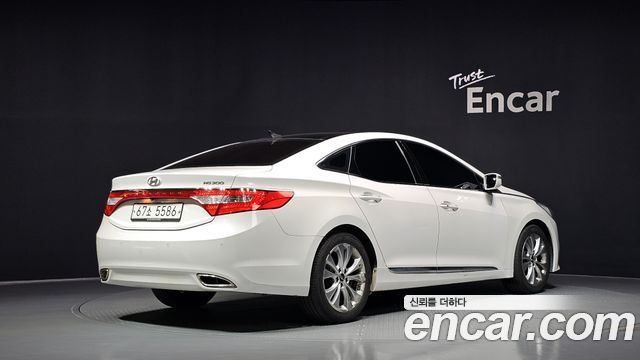 Hyundai Grandeur 2012 — photo 2