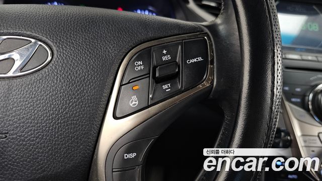 Hyundai Grandeur 2012 — photo 18
