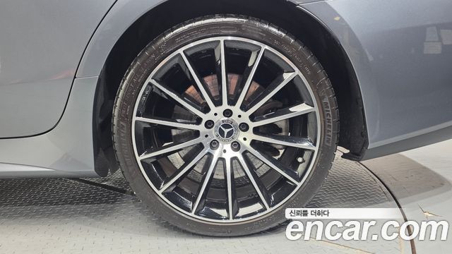 Mercedes-Benz CLS-Class 2021 — photo 7