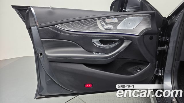 Mercedes-Benz CLS-Class 2021 — photo 14