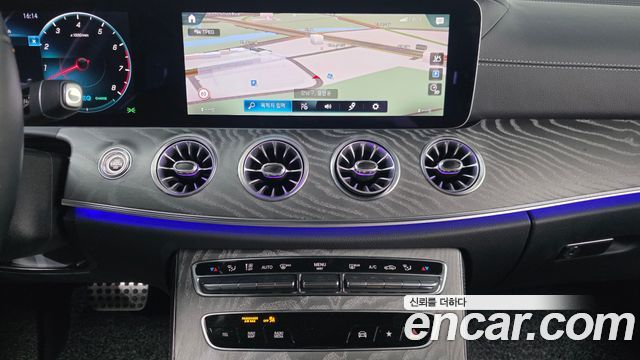 Mercedes-Benz CLS-Class 2021 — photo 30
