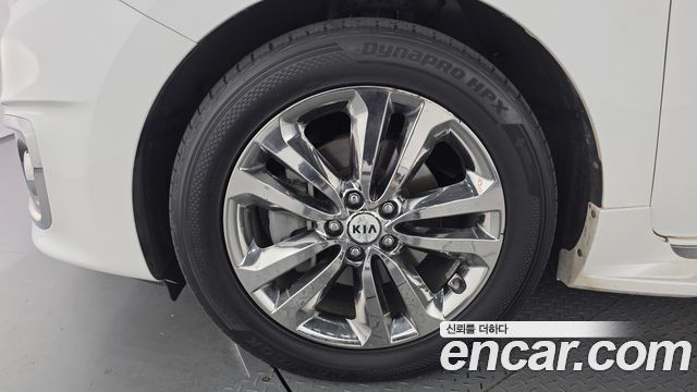 Kia Canival 2016 — photo 5