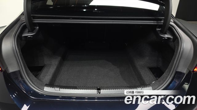 BMW 5-Series 2024 — photo 26