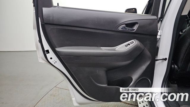 Chevrolet Korea Orlando 2016 — photo 15