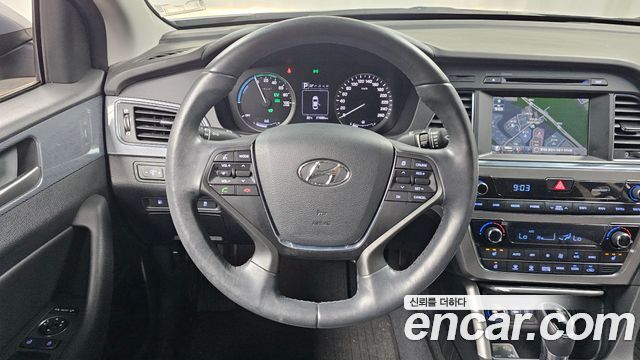 Hyundai Sonata 2015 — photo 21